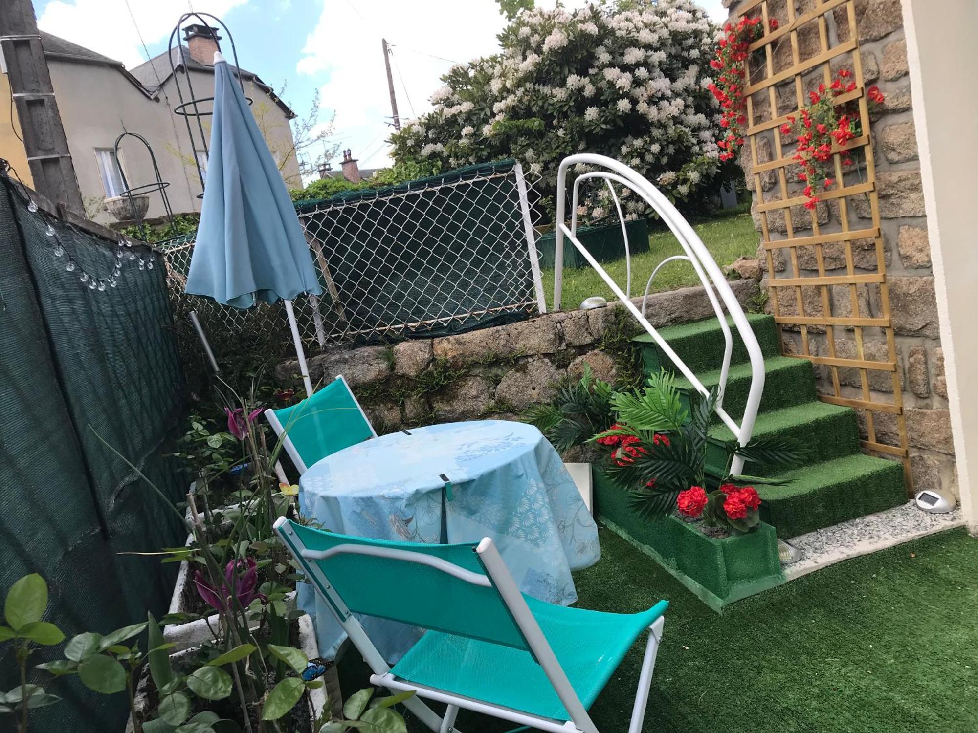 Maison Raffinee Treignac 外观 照片